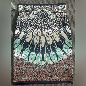 BCBG BANDAGE SKIRT SIZE XS